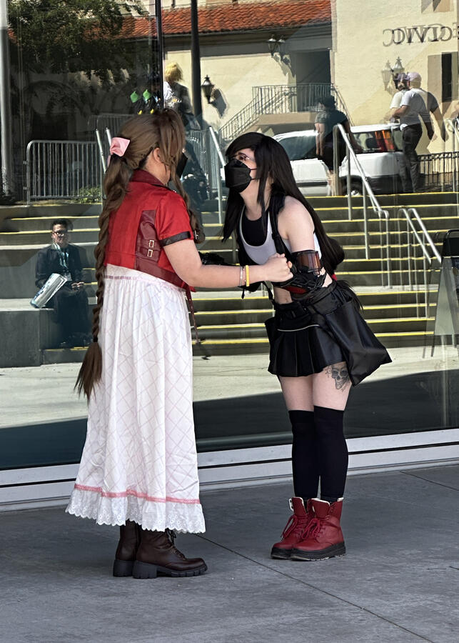 FanimeCon 2025 (Saturday) 📸 Joti | Aerith: trish_maemae taken at the Final Fantasy Cosplay Gathering
